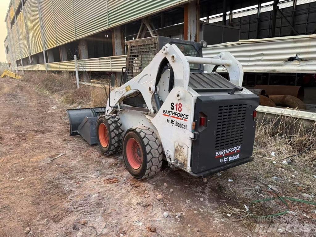 Bobcat S 18 Mini incarcator