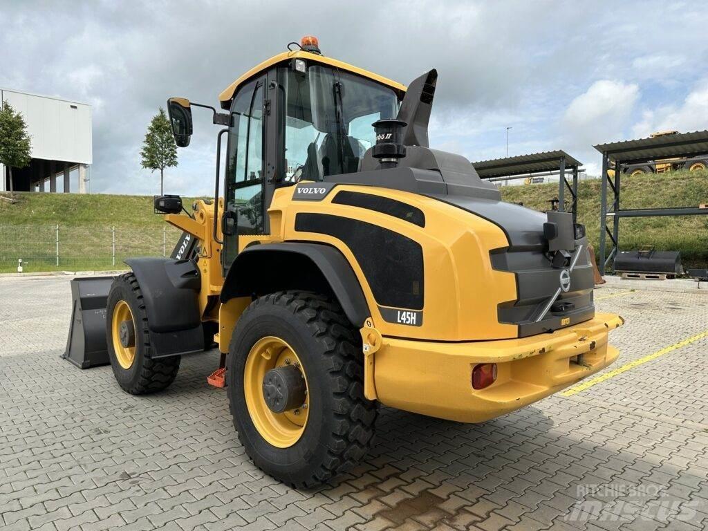 Volvo L45HS Incarcator pe pneuri