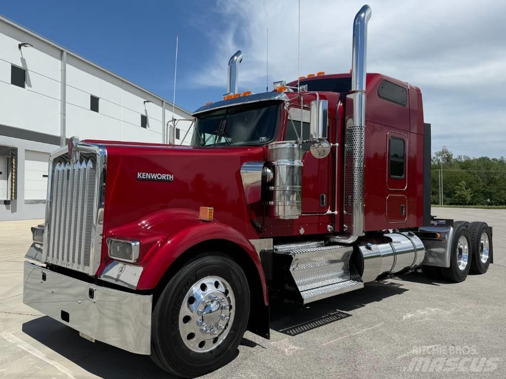 Kenworth W 900 L Autotractoare