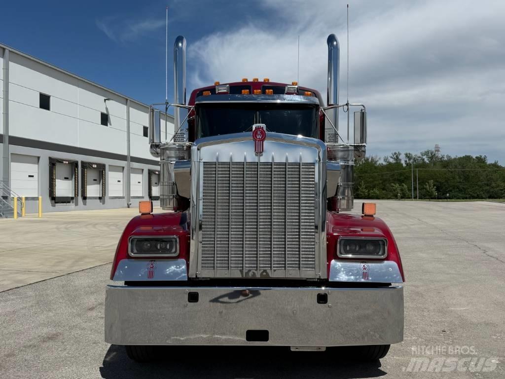 Kenworth W 900 L Autotractoare