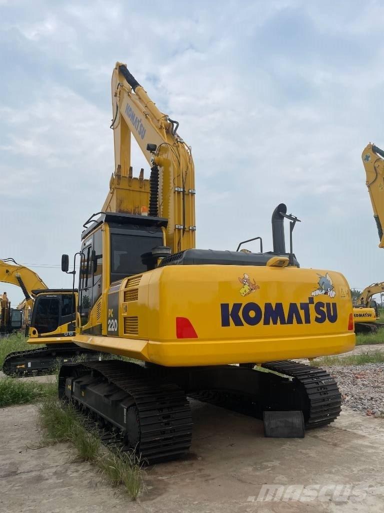 Komatsu PC 220 Excavatoare pe șenile
