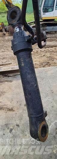 CAT 980H ou 980M - Transport - Altele
