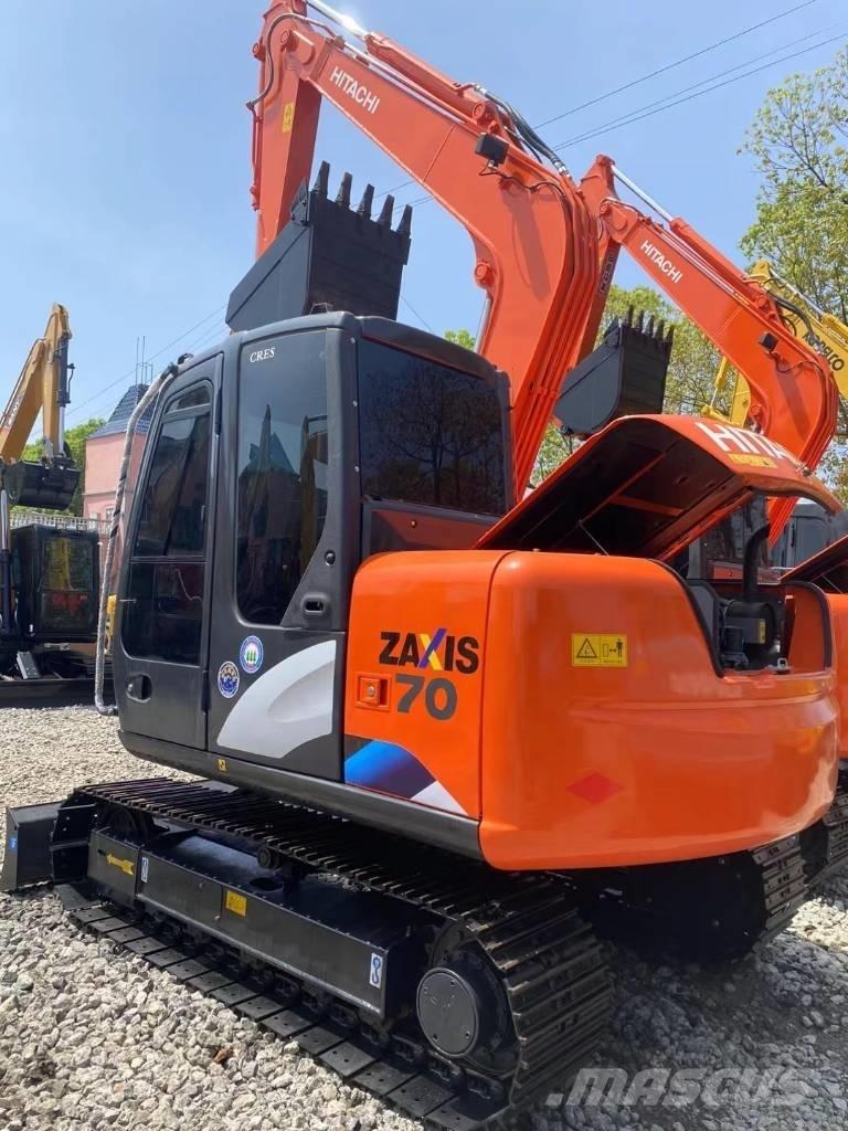 Hitachi 70-5A Excavatoare pe șenile
