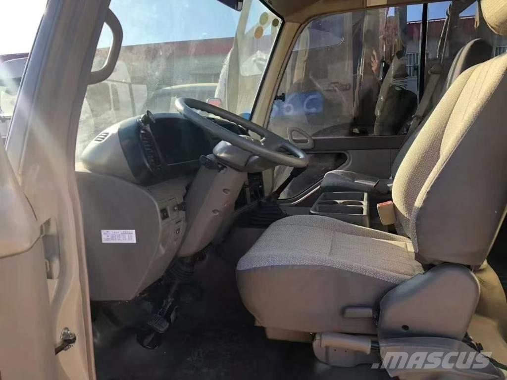 Toyota Coaster Bus Mini autobuze