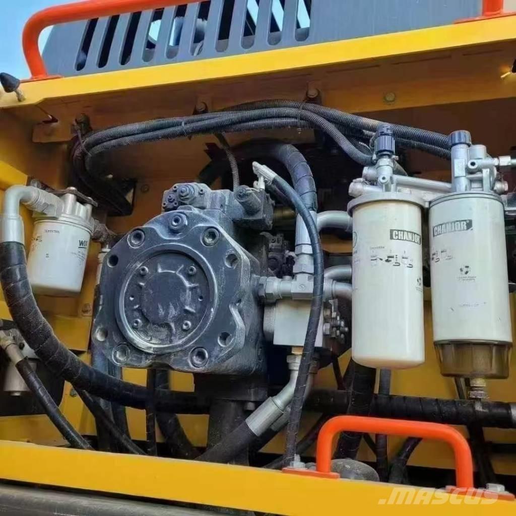 Volvo 480D Excavatoare pe șenile
