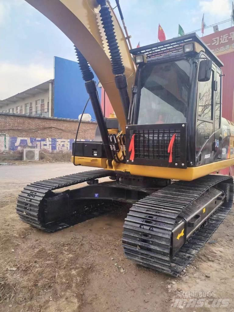 CAT 320 D Excavatoare pe șenile

