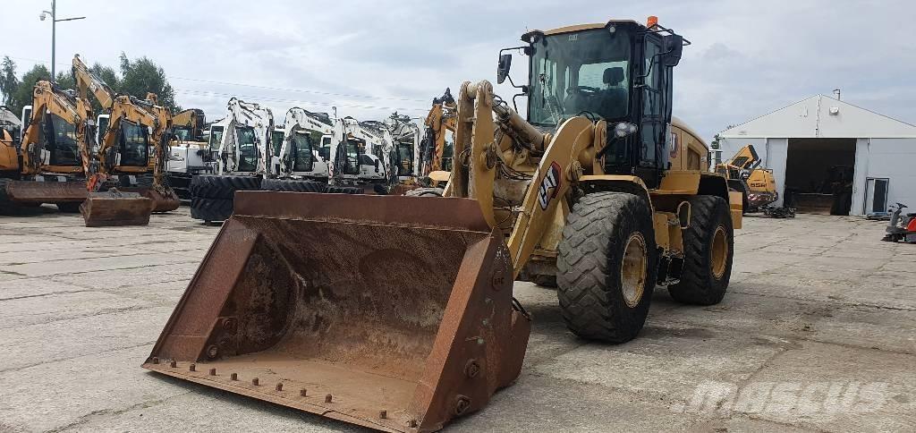 CAT 938M Incarcator pe pneuri