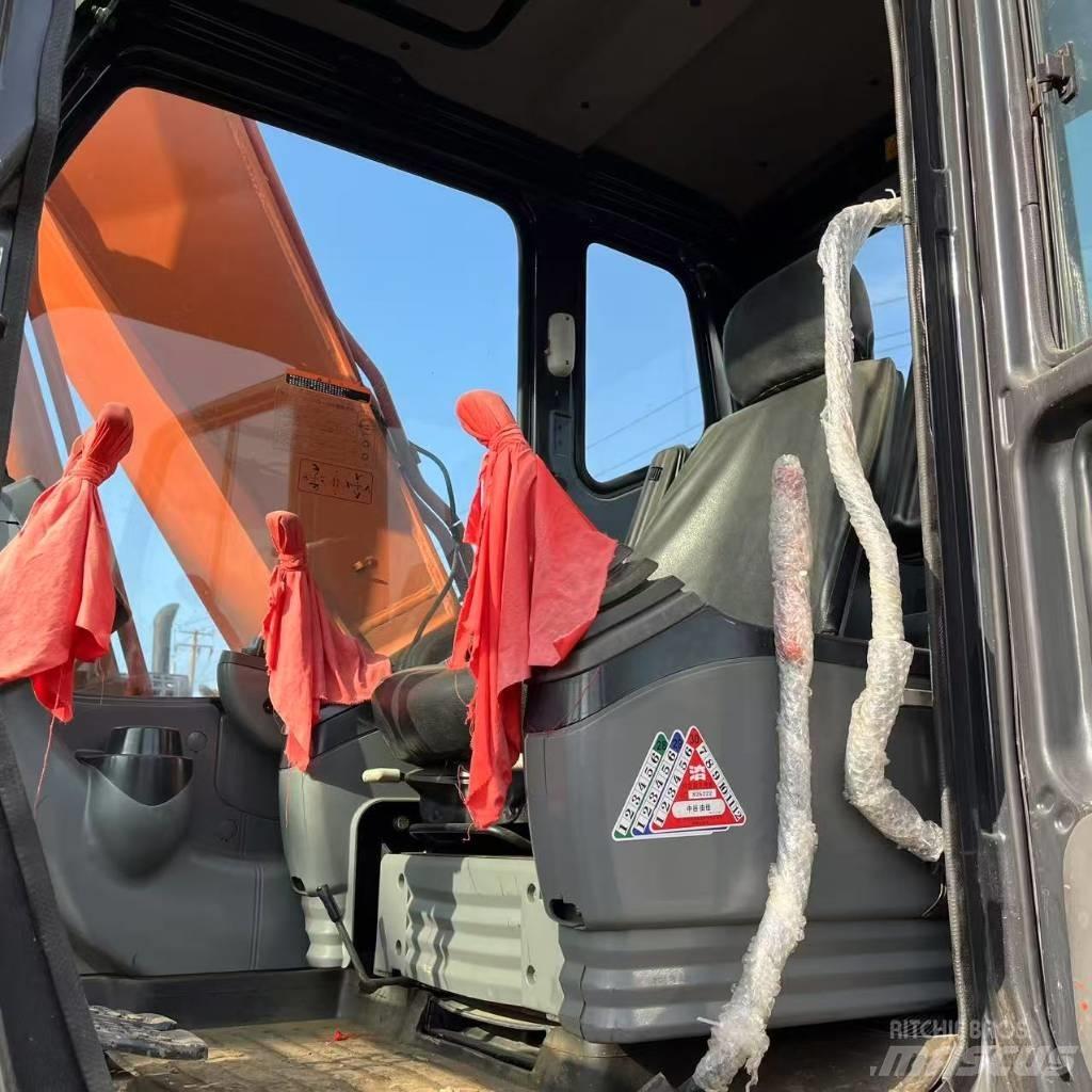 Hitachi ZX 160 Excavatoare 7t - 12t
