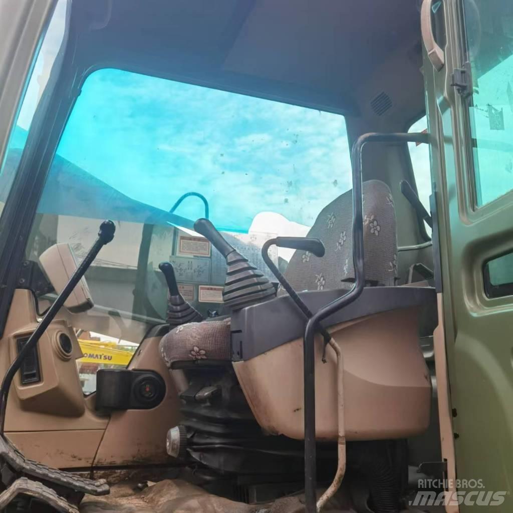 CAT 330 C Excavatoare pe șenile
