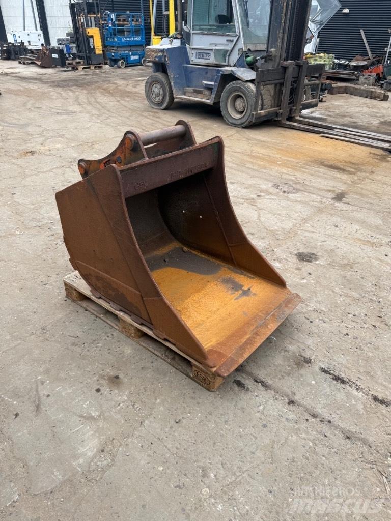  Andet S60 graveskovl Pistoane