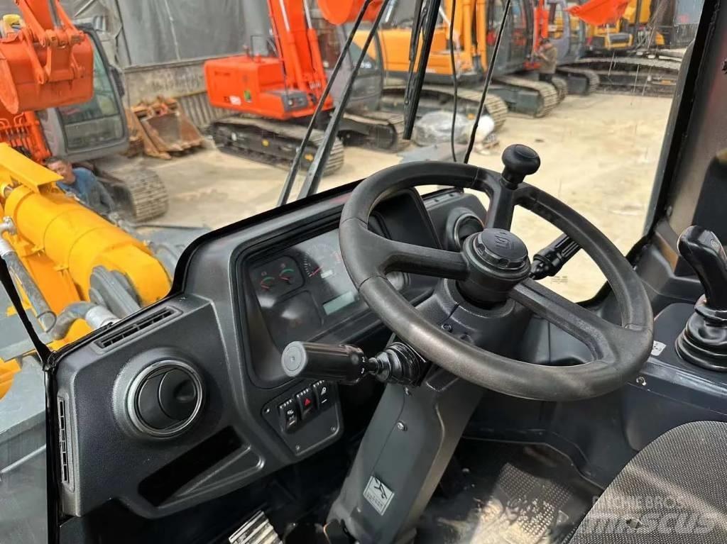 LiuGong 856H Incarcator pe pneuri