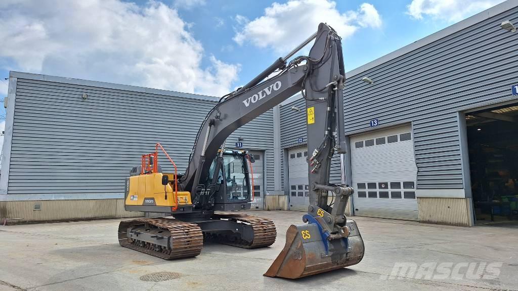 Volvo EC220E Excavatoare pe șenile
