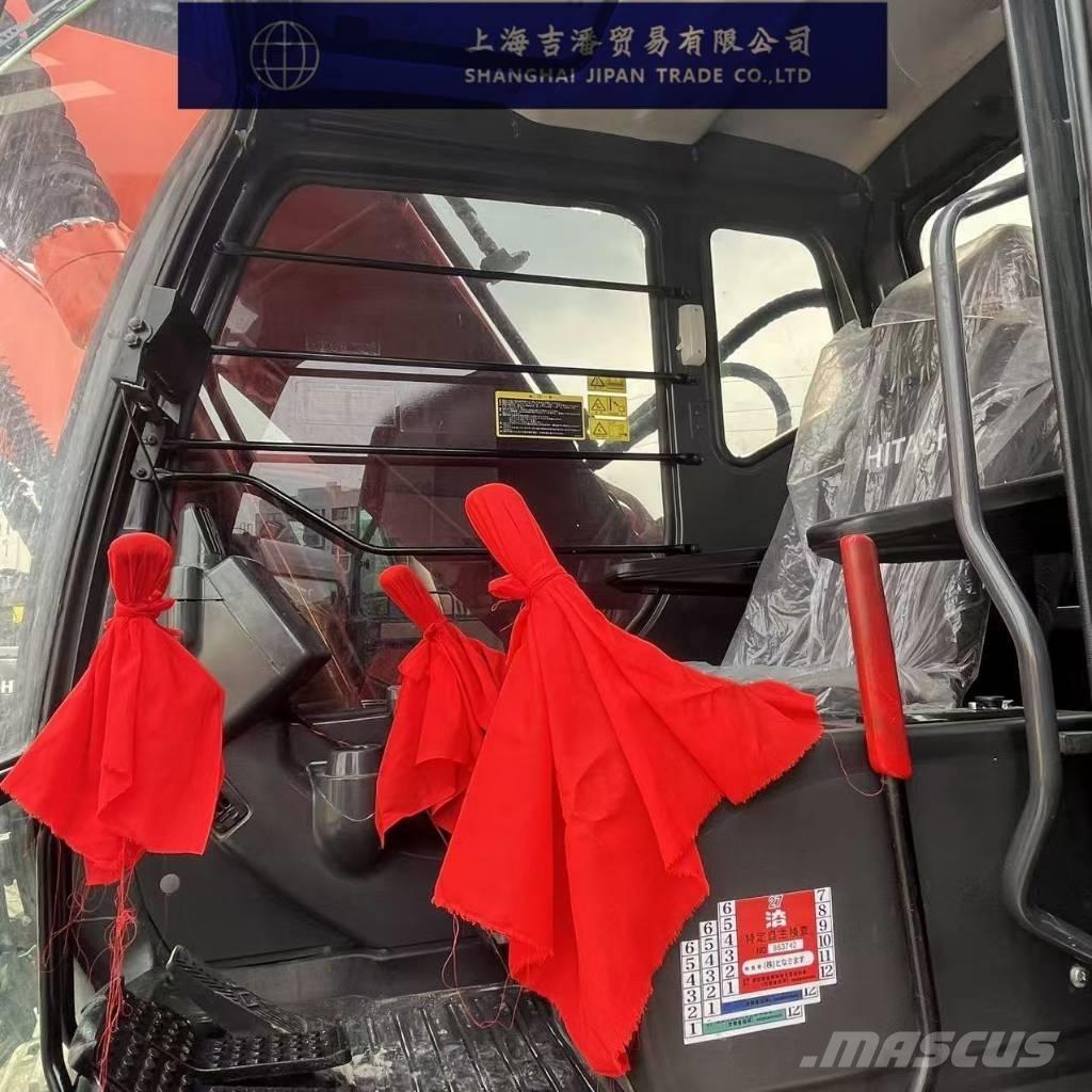 Hitachi ZX 200 Excavatoare pe șenile
