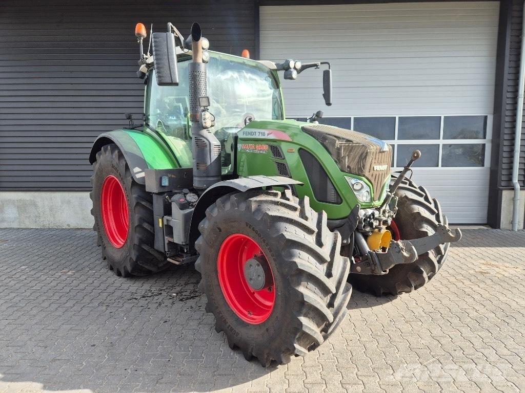 Fendt 718 Tractoare
