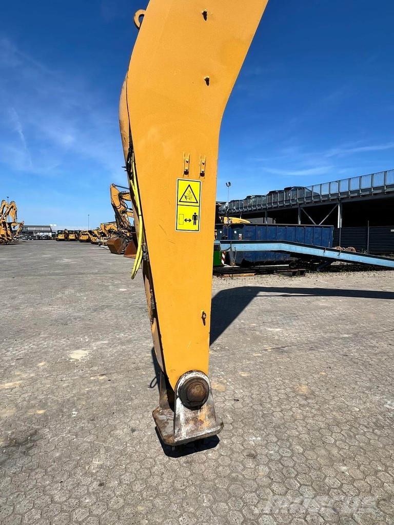 CAT MH3040 Paleta de manipulare