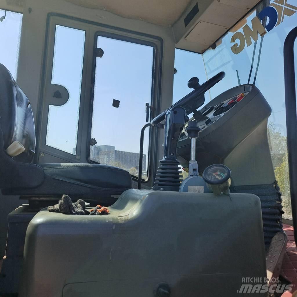 XCMG XS203J Compactoare monocilindrice