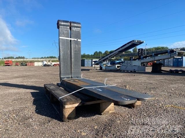 Volvo 8-12 ton Furci