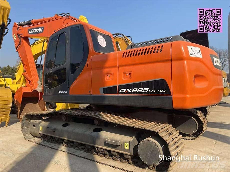 Doosan 225LC-9 Excavatoare pe șenile
