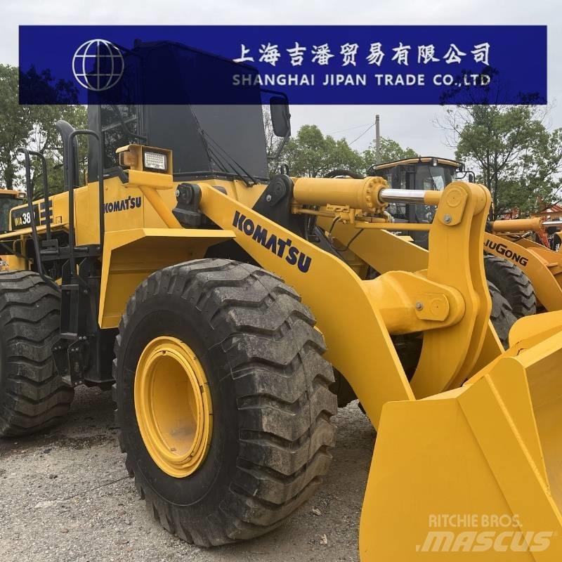 Komatsu WA 380 Incarcator pe pneuri