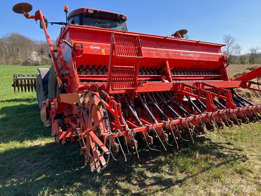 Kuhn Integra 4003 Perforatoare
