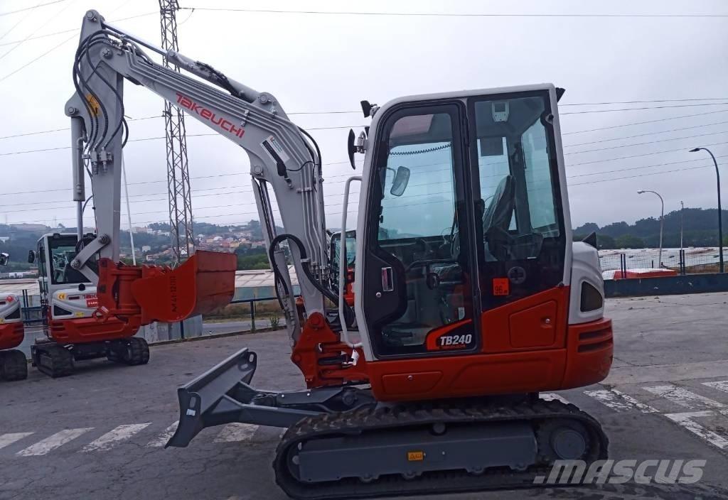 Takeuchi TB 240 Mini excavatoare < 7t