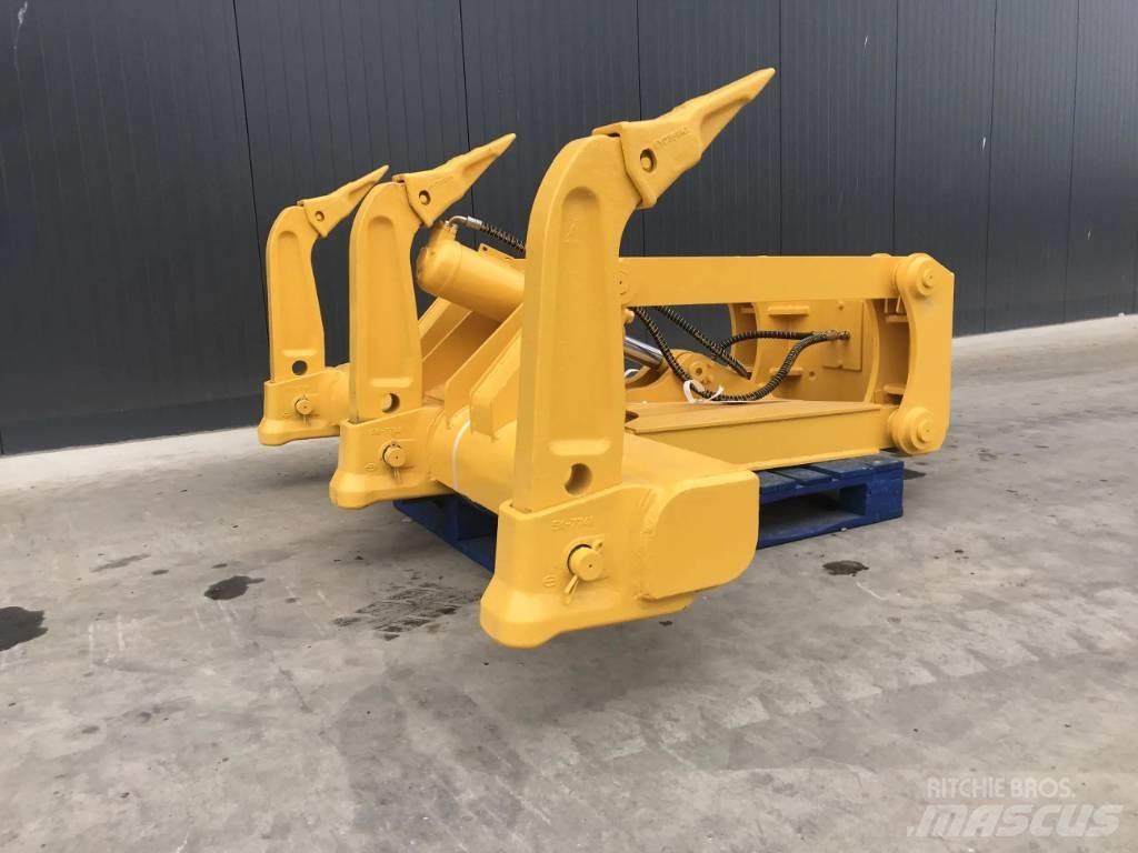Komatsu D61 Scarificatoare