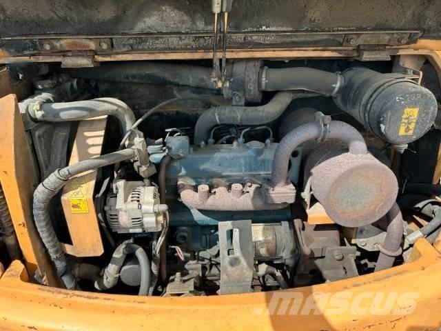 CASE CK 32 Excavatoare pe șenile
