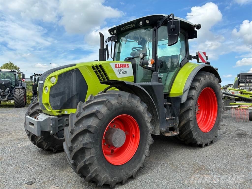 CLAAS ARION 650 Tractoare