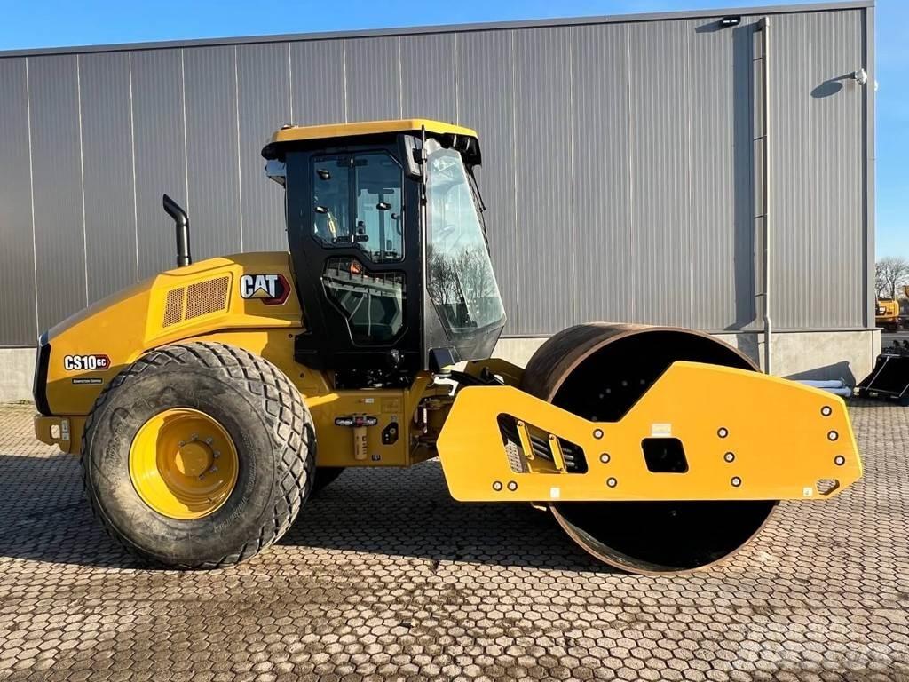CAT CS10GC Alti cilindri compactori