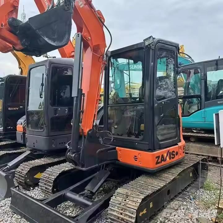 Hitachi ZX 55 Excavatoare pe șenile
