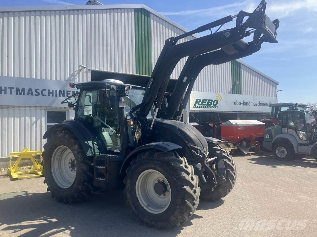 Valtra N 175 Tractoare
