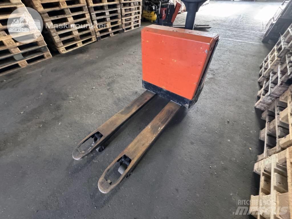 BT LWE 180 Transpaleta manuala