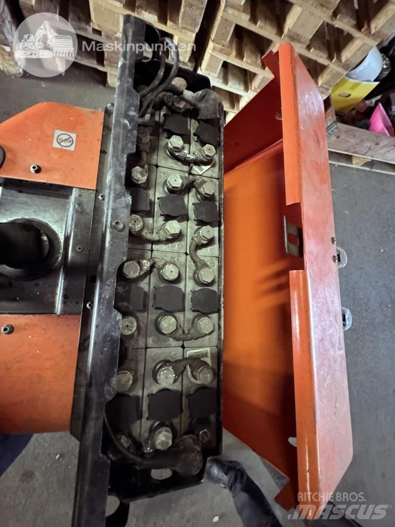 BT LWE 180 Transpaleta manuala