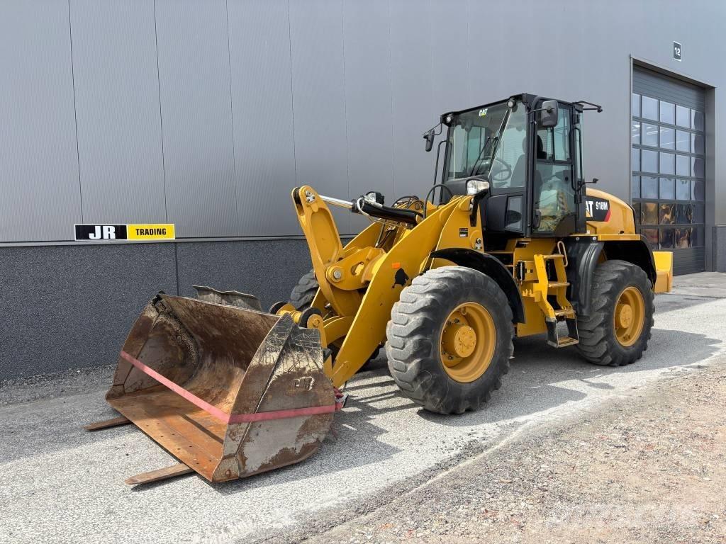 CAT 918 M Incarcator pe pneuri