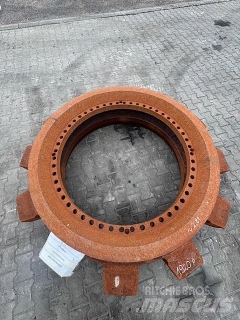 CAT 6040 SPROCKET Lanturi, senile si sasiu