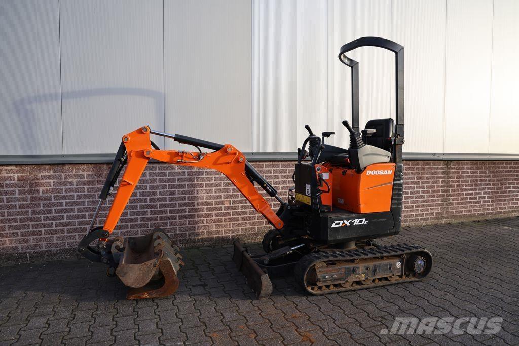 Doosan DX10 Mini excavatoare < 7t