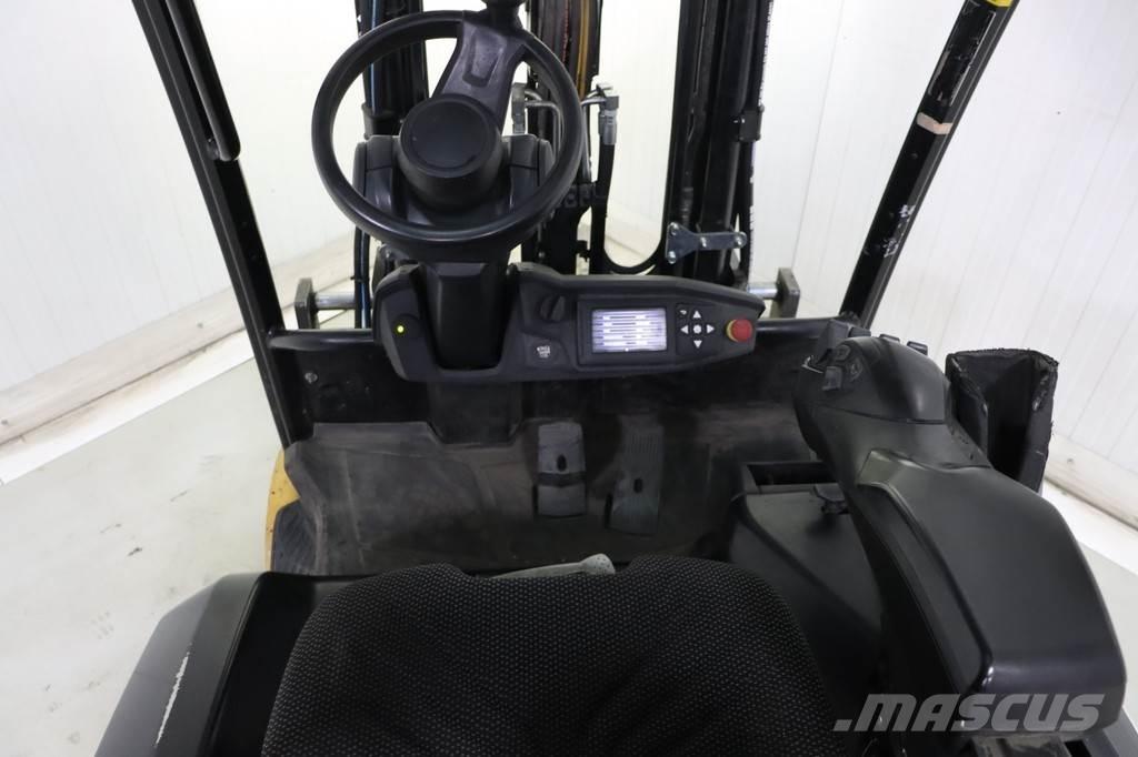 CAT EP16ANT Stivuitor electric