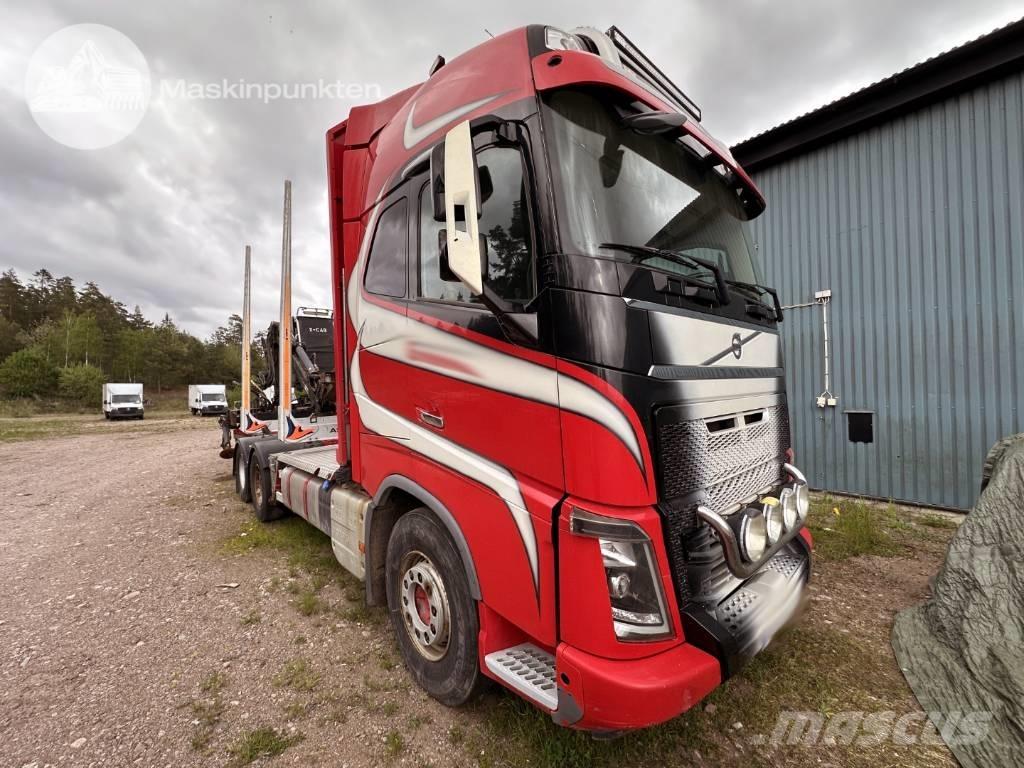 Volvo FH 16 750 Camion pentru lemne