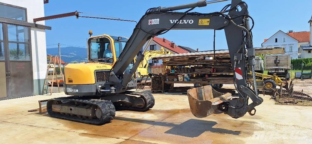 Volvo ECR 88 Excavatoare 7t - 12t