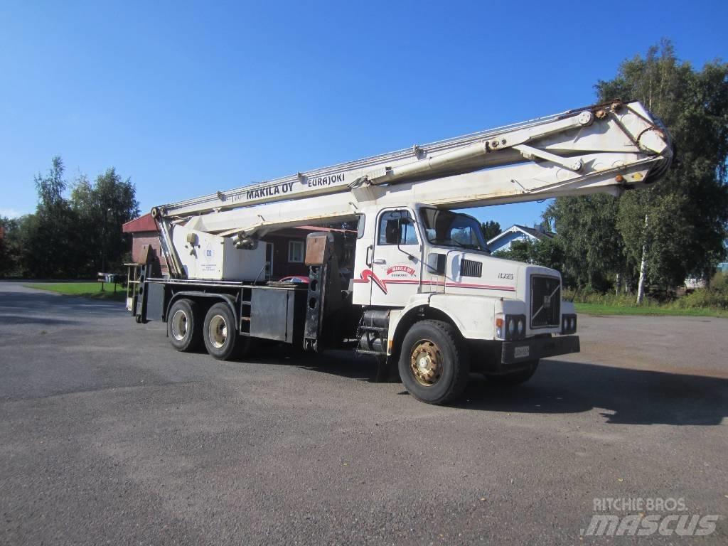 Volvo N 7 6X2 4600 Camioane cu macara