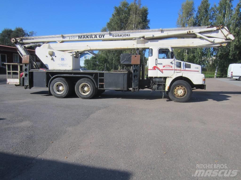 Volvo N 7 6X2 4600 Camioane cu macara