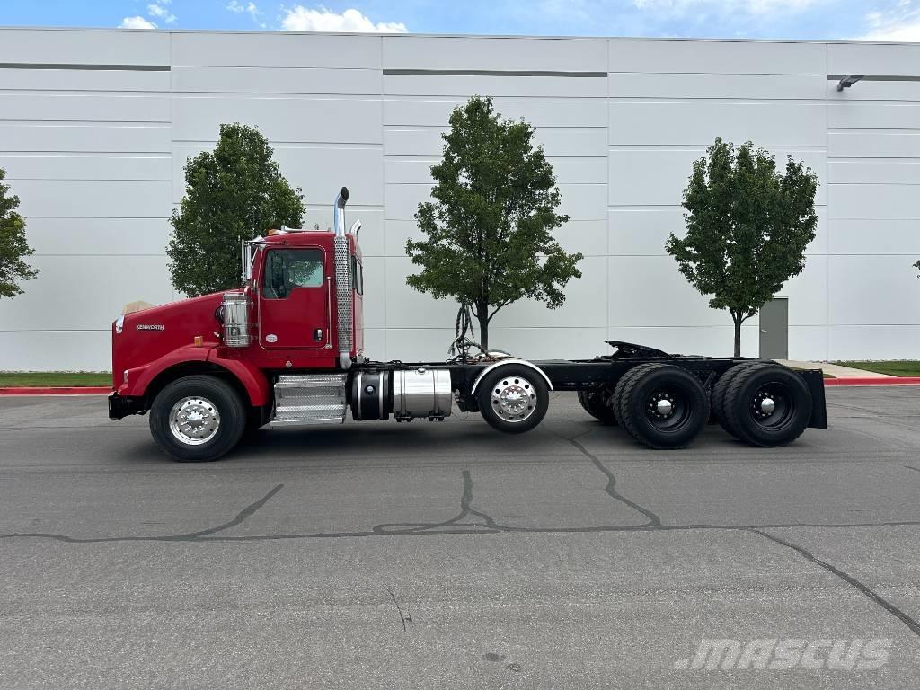 Kenworth T 800 Autotractoare
