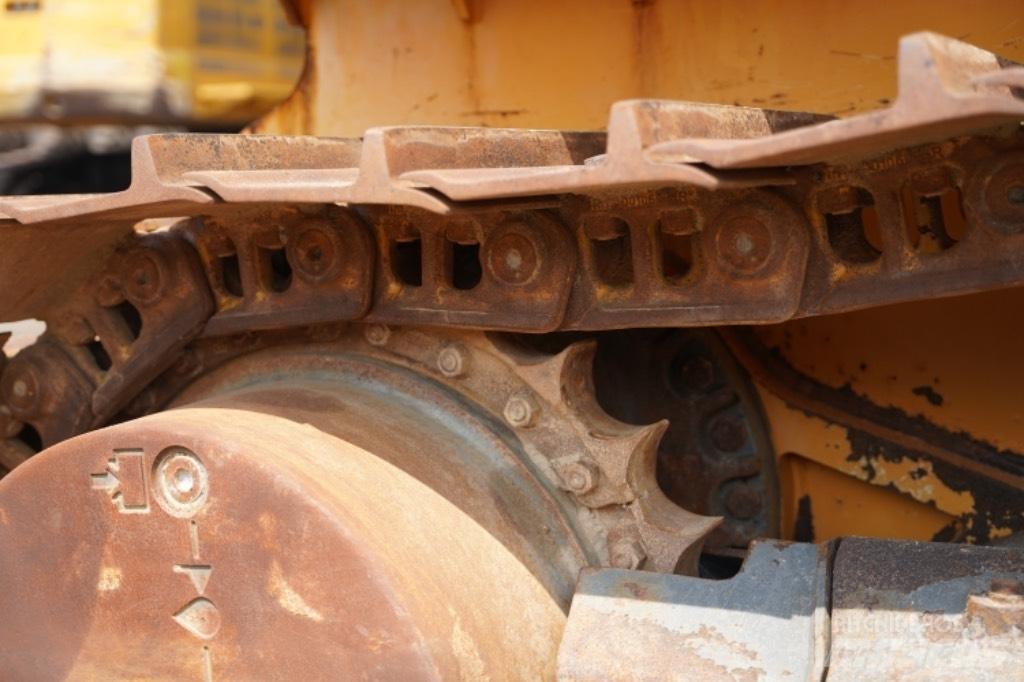 Liebherr PR 736 Buldozere pe senile