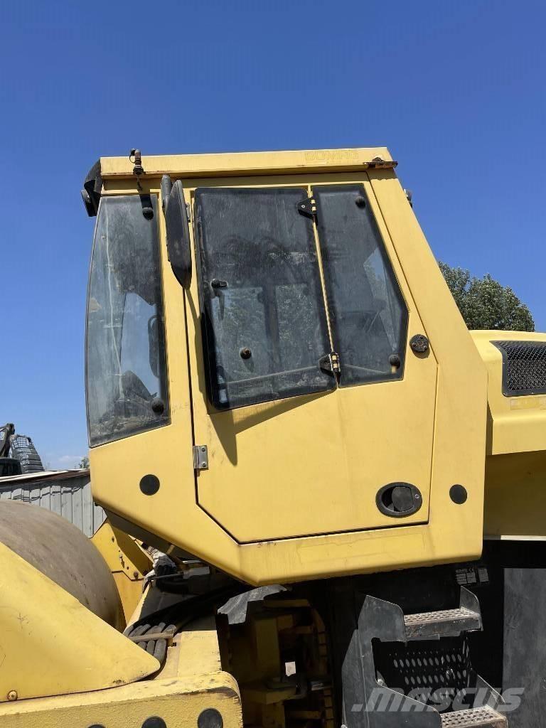 Bomag 226-4 Compactoare monocilindrice