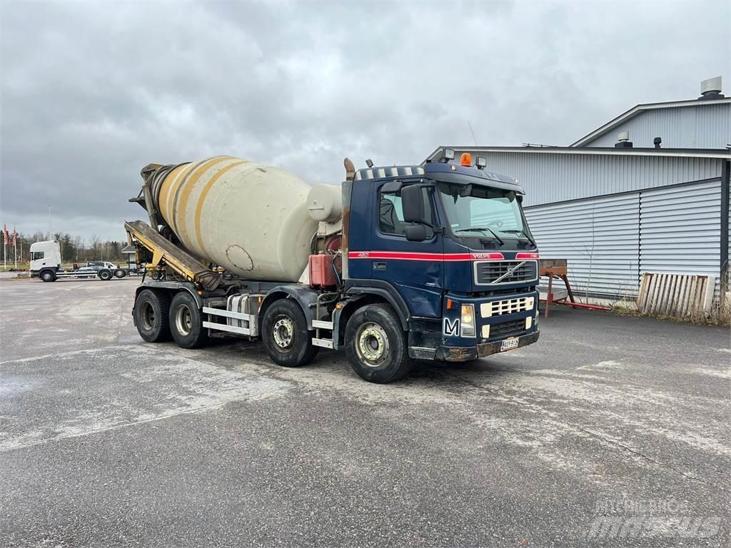 Volvo FM12 8X4 Betoniera