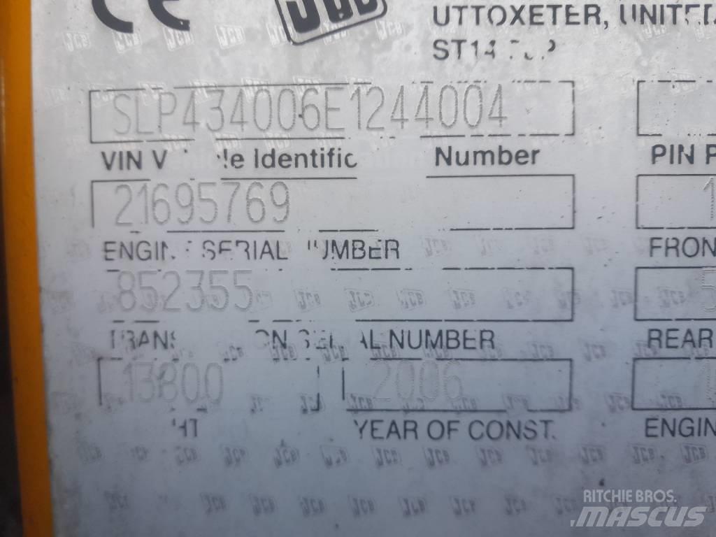JCB 434S Incarcator pe pneuri