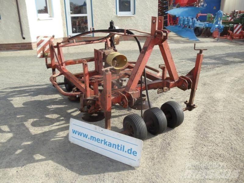 Möhrenköpfer Alte echipamente pentru recoltat