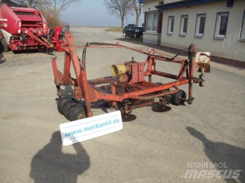 Möhrenköpfer Alte echipamente pentru recoltat