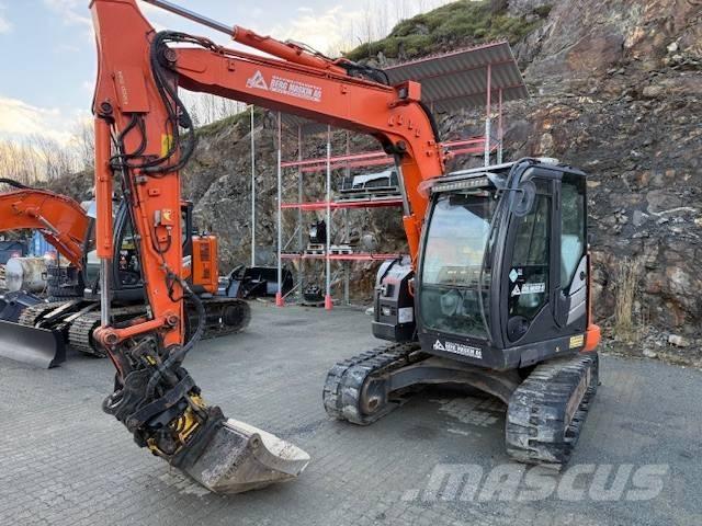 Hitachi ZX 85 US-5 Excavatoare 7t - 12t