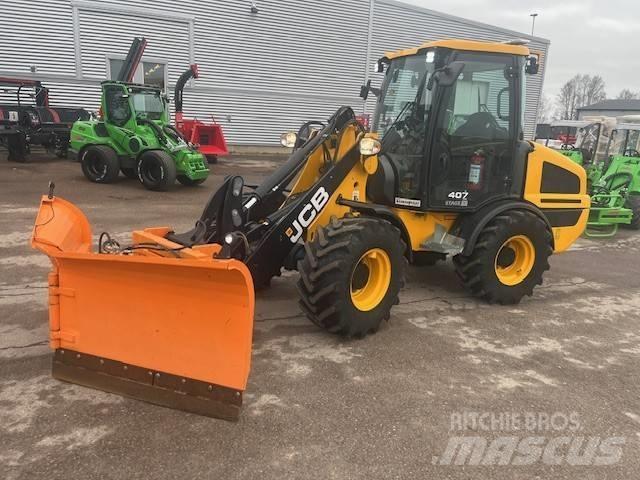 JCB 407 Agri Incarcator pe pneuri